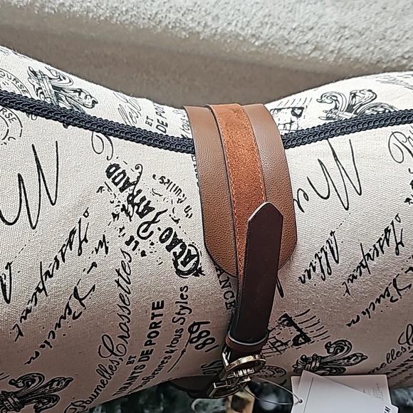 Brown two tone belt. Suede middle type fabric.   Silver horsebit buckle. NWT. - Picture 2 of 4